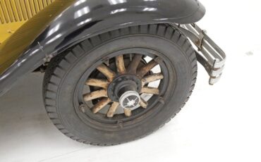 Buick-Other-1929-Yellow-Tan-11