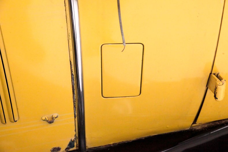 Buick-Other-1929-Yellow-Tan-26