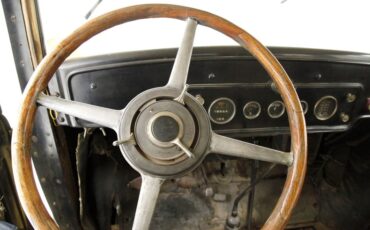 Buick-Other-1929-Yellow-Tan-38