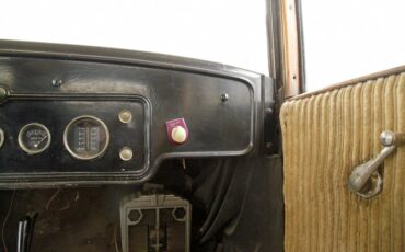 Buick-Other-1929-Yellow-Tan-41