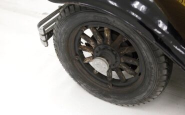 Buick-Other-1929-Yellow-Tan-9