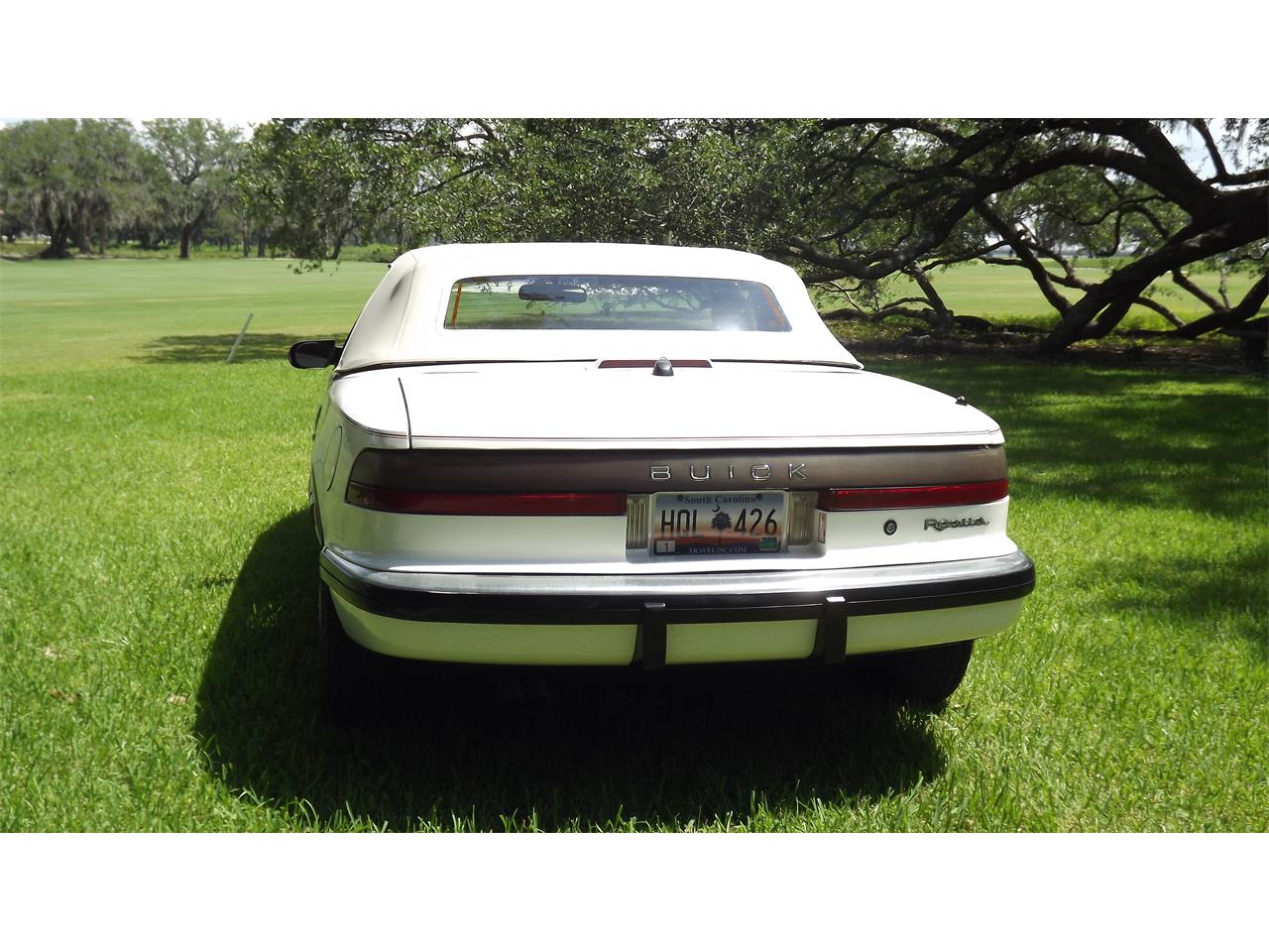 Buick-Reatta-1990-White-Red-3