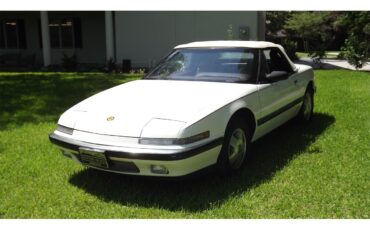 Buick-Reatta-1990-White-Red
