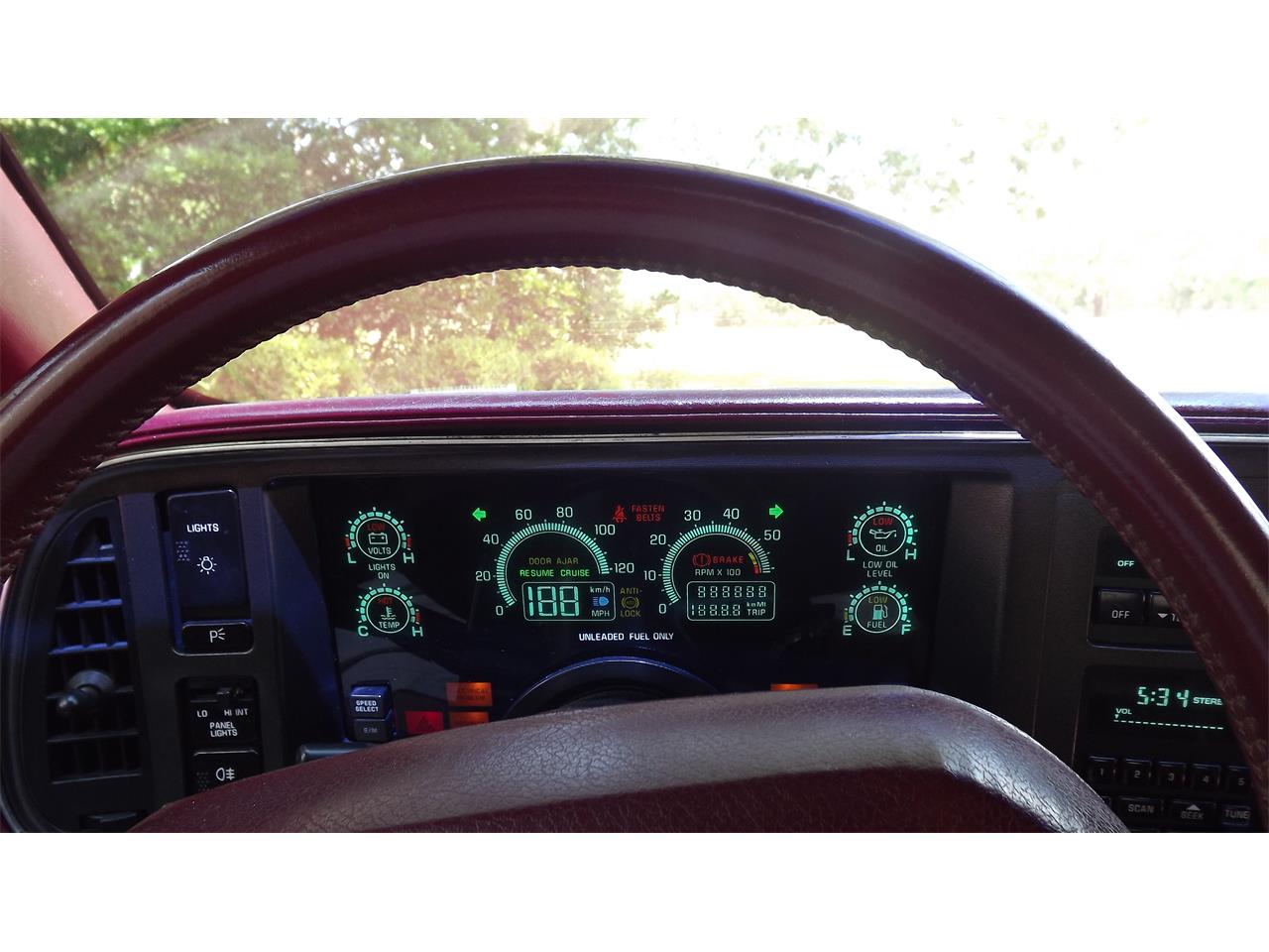 Buick-Reatta-1990-White-Red-5