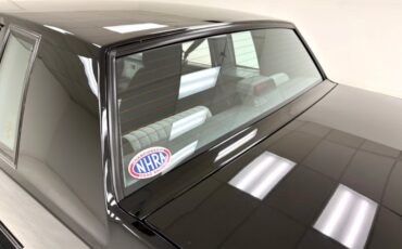 Buick-Regal-1987-Black-Gray-16