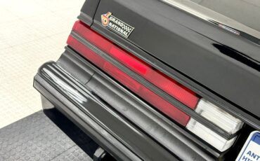 Buick-Regal-1987-Black-Gray-18