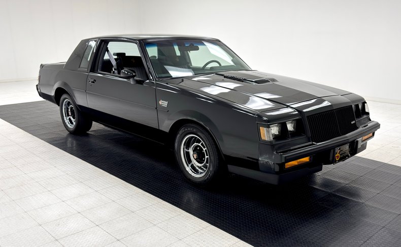 Buick-Regal-1987-Black-Gray-2