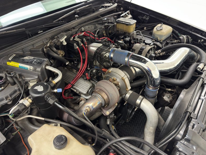 Buick-Regal-1987-Black-Gray-24