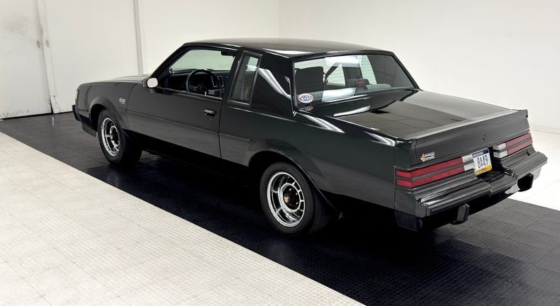 Buick-Regal-1987-Black-Gray-6