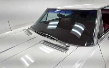 Buick-Riviera-1963-White-Red-12