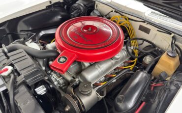 Buick-Riviera-1963-White-Red-27