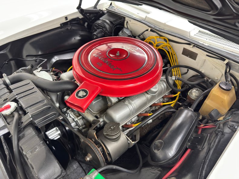 Buick-Riviera-1963-White-Red-27