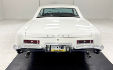 Buick-Riviera-1963-White-Red-3