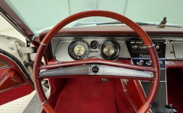 Buick-Riviera-1963-White-Red-40