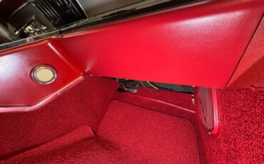 Buick-Riviera-1963-White-Red-48