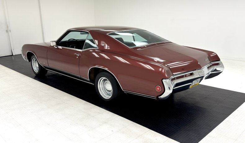 Buick-Riviera-1969-Copper-Mist-Black-1