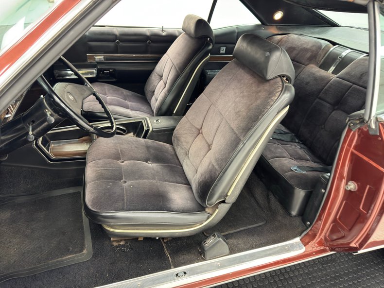 Buick-Riviera-1969-Copper-Mist-Black-21