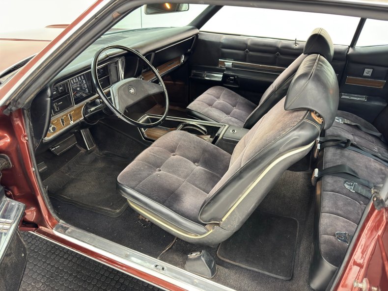 Buick-Riviera-1969-Copper-Mist-Black-22