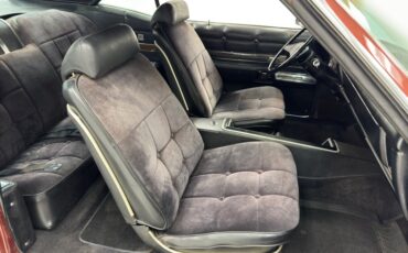 Buick-Riviera-1969-Copper-Mist-Black-24