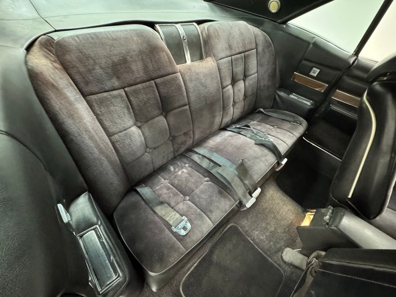 Buick-Riviera-1969-Copper-Mist-Black-26