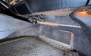 Buick-Riviera-1969-Copper-Mist-Black-34