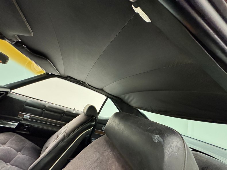 Buick-Riviera-1969-Copper-Mist-Black-35