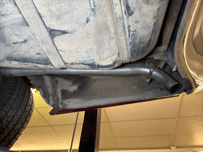 Buick-Riviera-1969-Copper-Mist-Black-38