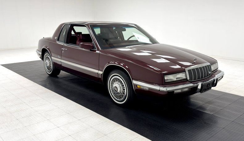 Buick-Riviera-1992-Claret-Red-Red-13