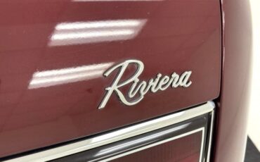 Buick-Riviera-1992-Claret-Red-Red-22