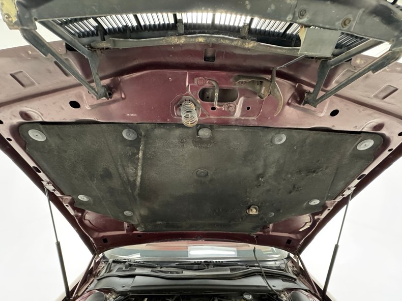 Buick-Riviera-1992-Claret-Red-Red-26