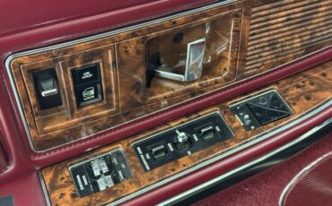 Buick-Riviera-1992-Claret-Red-Red-33