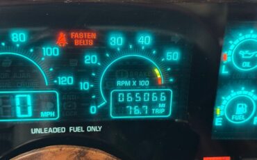 Buick-Riviera-1992-Claret-Red-Red-43