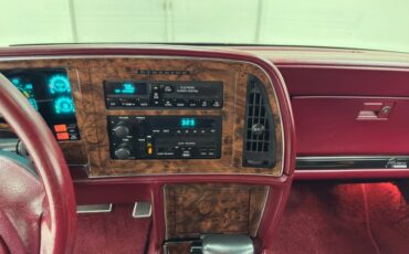Buick-Riviera-1992-Claret-Red-Red-44