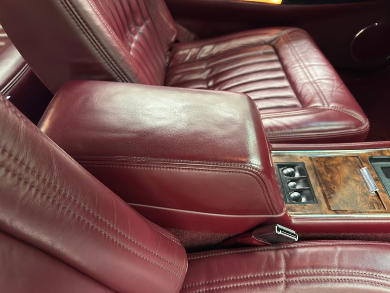 Buick-Riviera-1992-Claret-Red-Red-45