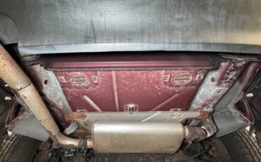 Buick-Riviera-1992-Claret-Red-Red-47