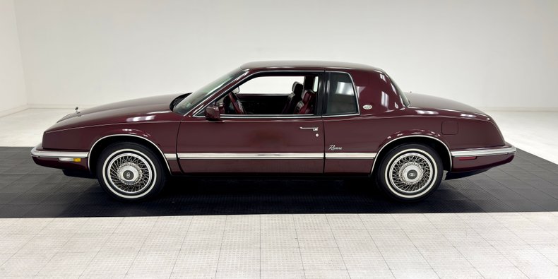 Buick-Riviera-1992-Claret-Red-Red-7