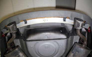 Buick-Riviera-1995-Platinum-Beige-Metal-Beige-18