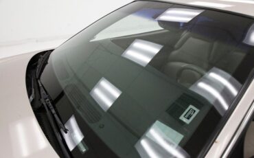 Buick-Riviera-1995-Platinum-Beige-Metal-Beige-28