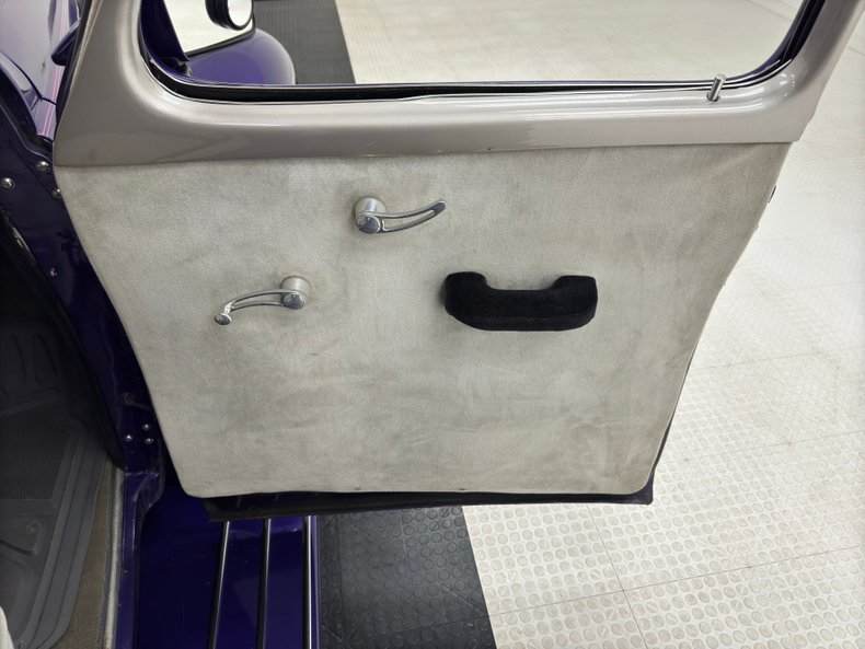 Buick-Roadmaster-1937-Purple-Gray-11