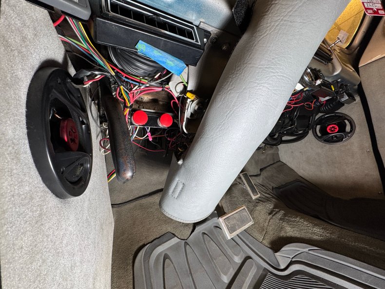 Buick-Roadmaster-1937-Purple-Gray-12