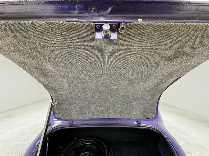 Buick-Roadmaster-1937-Purple-Gray-38