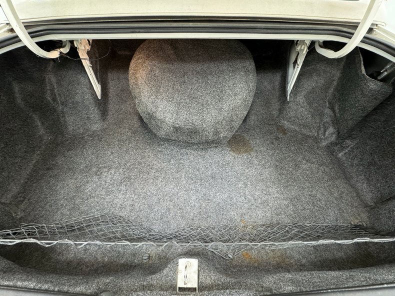 Buick-Roadmaster-1993-Summit-White-Dark-Blue-27