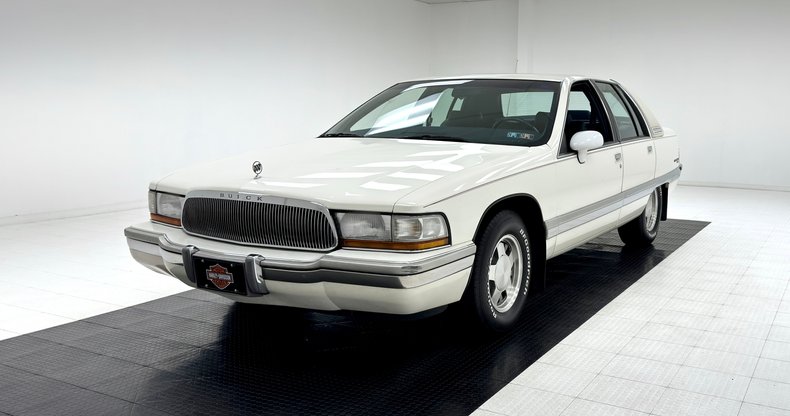 Buick-Roadmaster-1993-Summit-White-Dark-Blue-41