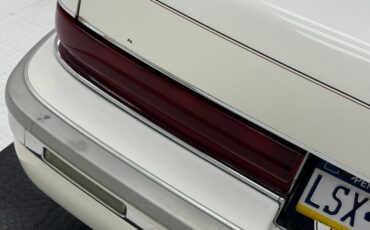 Buick-Roadmaster-1993-Summit-White-Dark-Blue-47