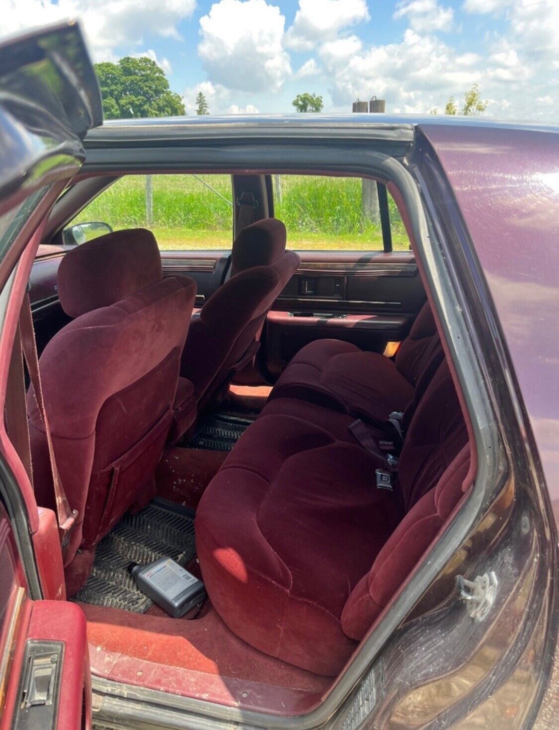 Buick-Roadmaster-1996-3