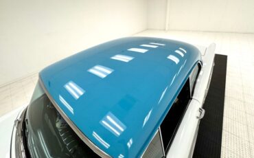 Buick-Series-40-1955-Dover-White-Gray-20