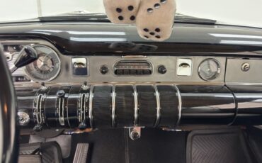 Buick-Series-40-1955-Dover-White-Gray-23