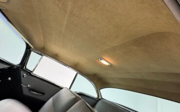 Buick-Series-40-1955-Dover-White-Gray-25