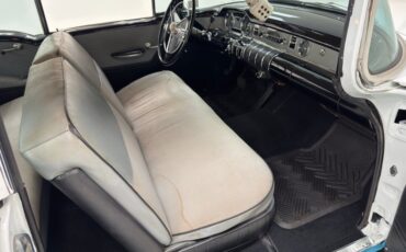 Buick-Series-40-1955-Dover-White-Gray-29