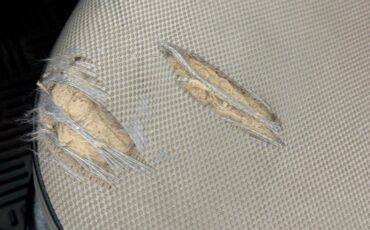 Buick-Series-40-1955-Dover-White-Gray-44